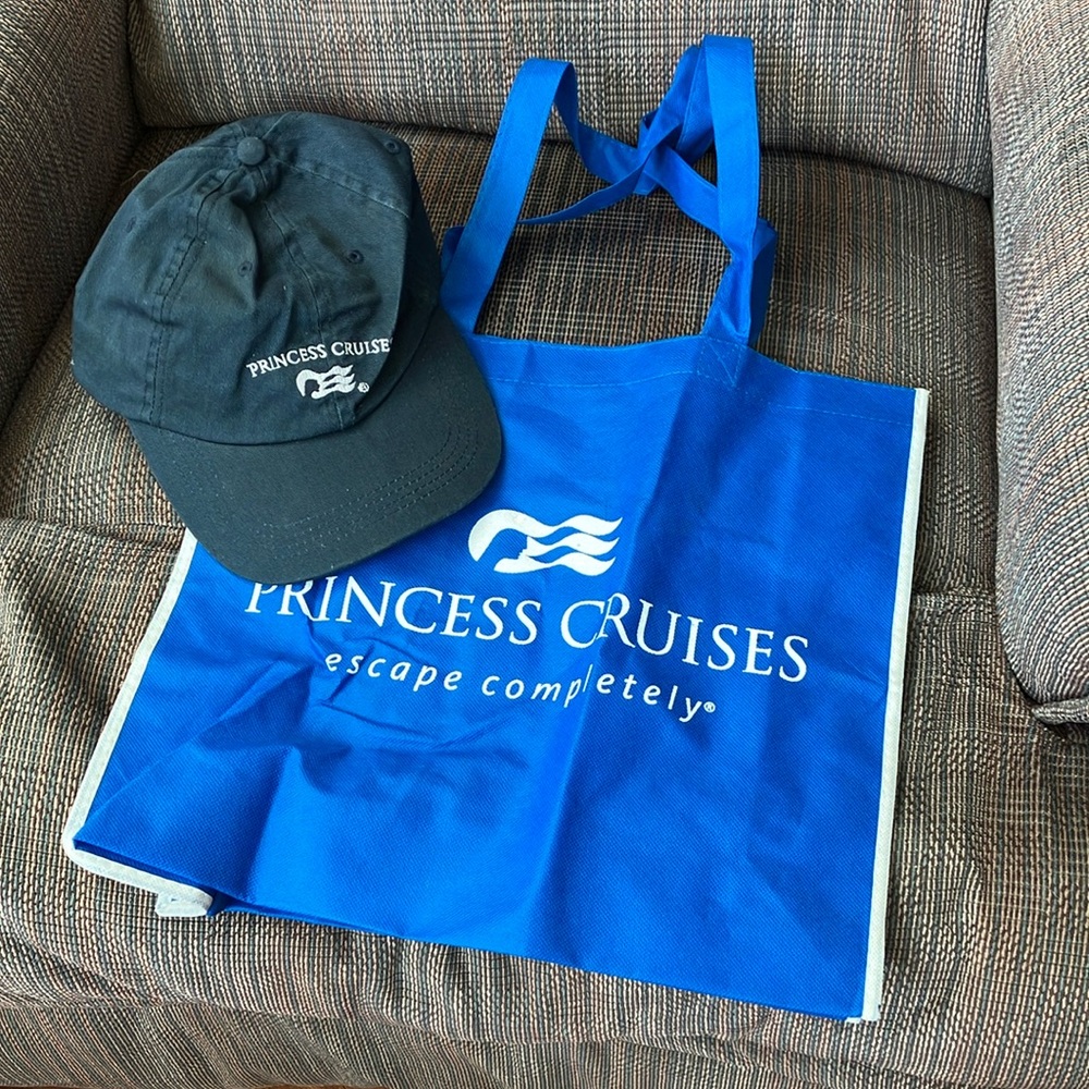 Princess Cruises reusable tote bag and hat